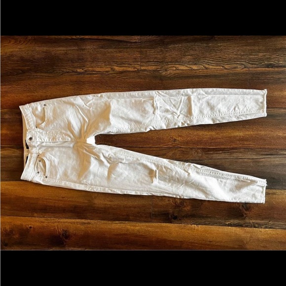 Skinny high rise and one low rise jeans sizes 27 and 26 - Picture 10 of 15